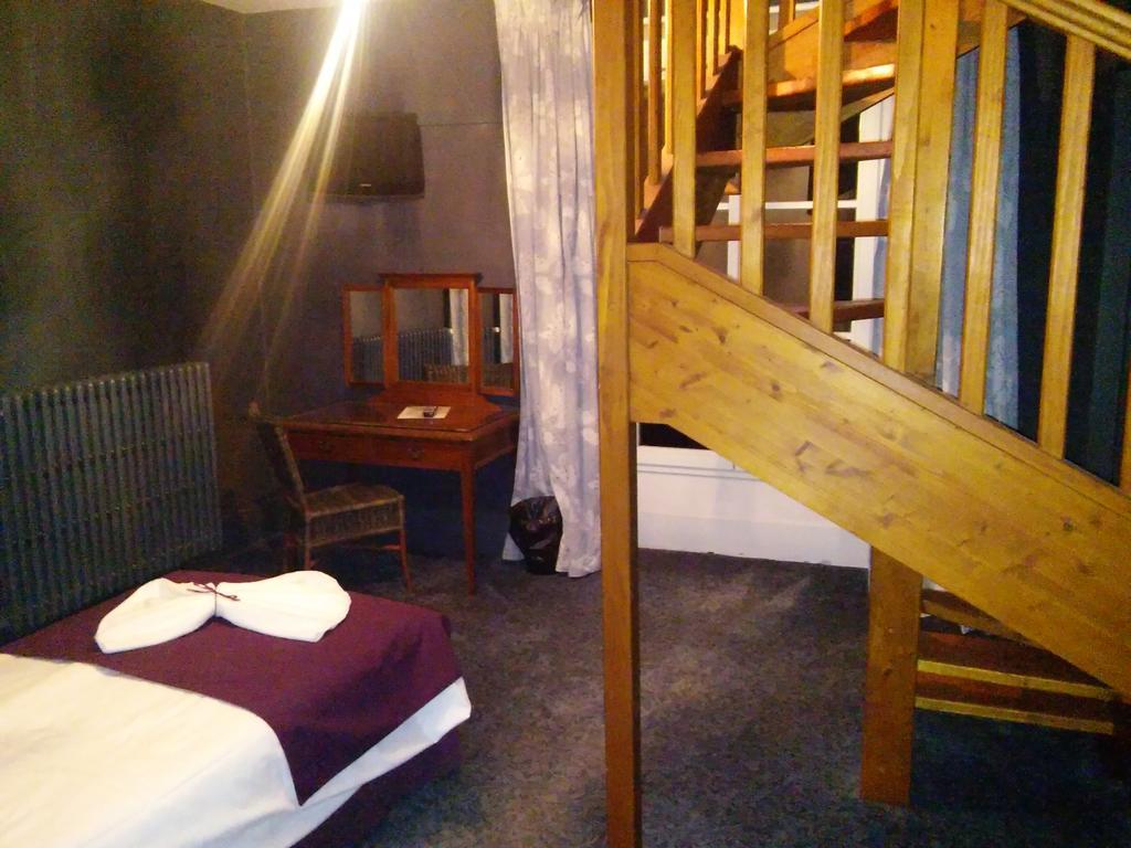 Homtel Le Parc Hotel Allevard Bilik gambar