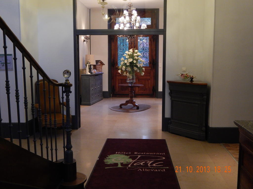 Homtel Le Parc Hotel Allevard Luaran gambar