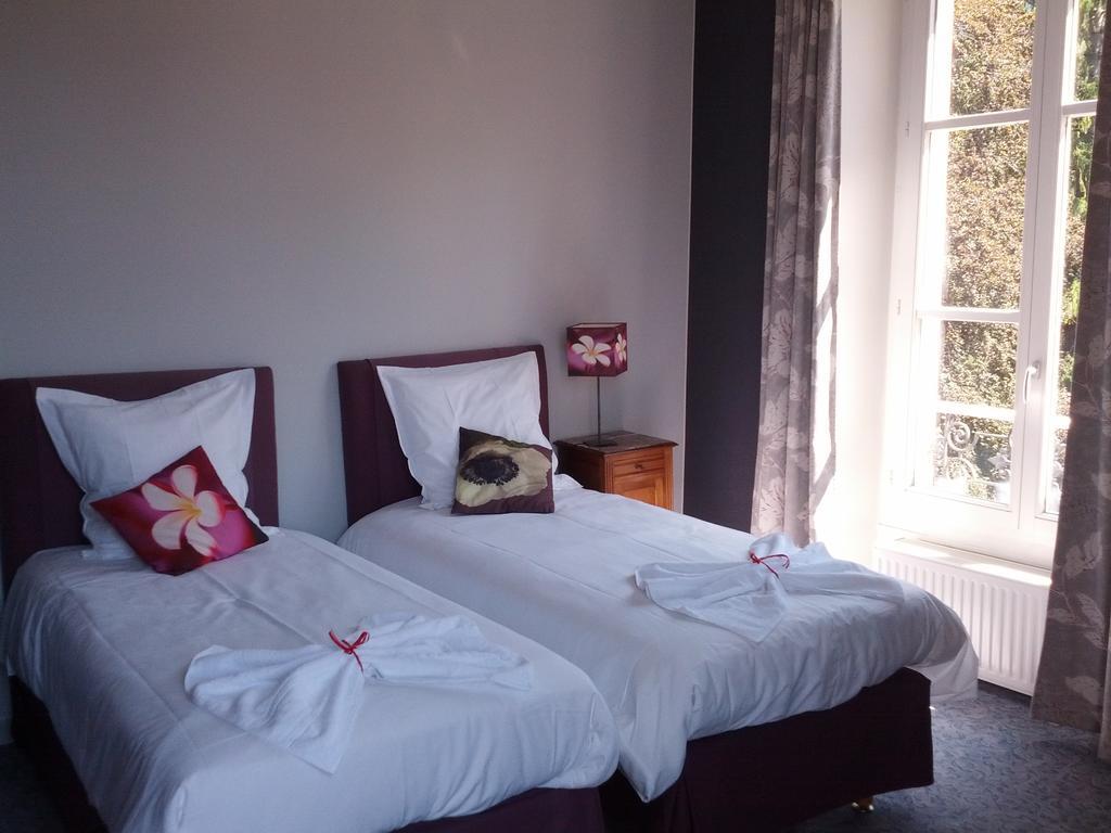 Homtel Le Parc Hotel Allevard Bilik gambar